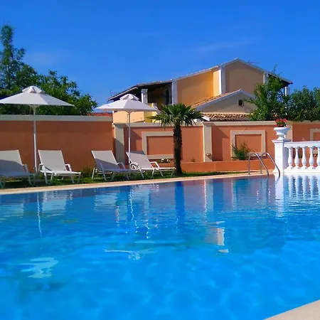 Corfugrace Ξενοδοχείο Σιδάρι